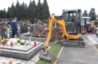 Teška krađa:"20 godina krali zlato s pokojnika"