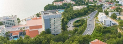Obavijest: Privremena regulacija prometa na jadranskoj magistrali DC/8 kod hotela Lav