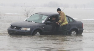 Karlovac: Izvanredne mjere obrane od poplave, Kupa dosegla 771 cm!