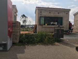OPĆINA RJEŠAVA PROMETNI NERED U JURASOVOJ "Naređeno" okretanje kioska