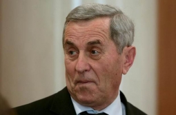 Grubišić opet napada Crkvu: Treba uvesti crkveni porez!