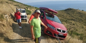 Talijani sletjeli s protupožarnog puta iznad Podstrane, samo GSS im je mogao pomoći