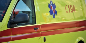 Masovna tučnjava u Podstrani - Muškarcu slomljena ruka