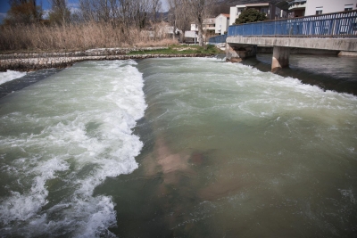 Kiša zamutila izvor Jadra, dežurne službe na nogama: rano ujutro se očekuje obavijest da voda u Splitu nije za piće